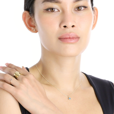 Helen Ficalora Fine Chain Video on Model
