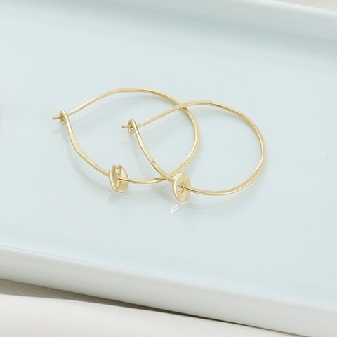 Hoop Earrings With Diamond Disks