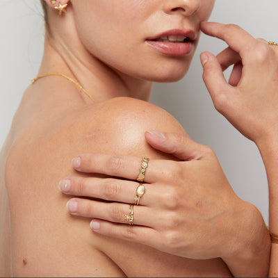 Helen Ficalora Daisy Flower Band Ring With Diamonds 14k Yellow Gold